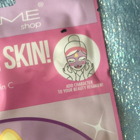 6/$15 the Creme Shop Lighten Up, Skin! Brightening Sheet Mask - Picture 4 of 7